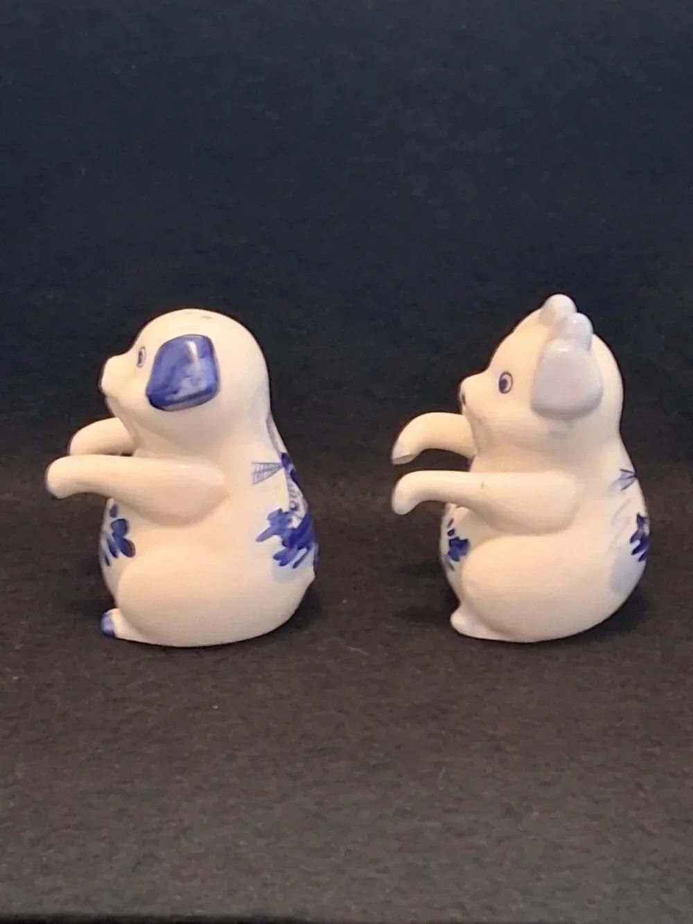 Vintage (1960s - 1980s) Delft Blue Pig Salt & Pepper Shakers Windmill Floral Set